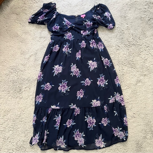 Francesca’s Floral Midi Dress - Picture 3 of 9